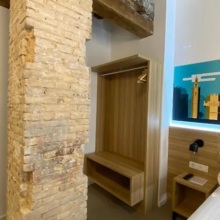 Original Domino House Гостевой дом 3*
