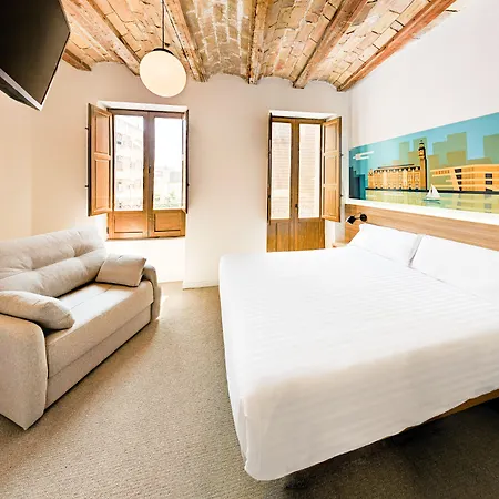 ゲストハウス Original Domino House 4*